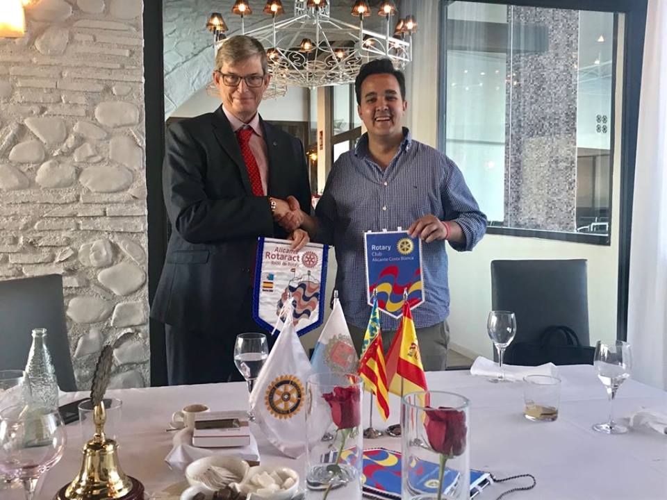 nos visita el Presidente de Rotaract Alicante