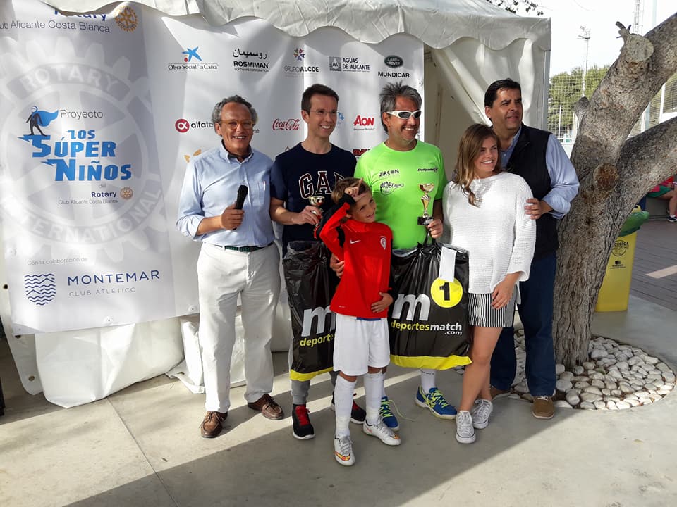 Premiados V Torneo Benéfico de Padel a favor de los Súper Niños