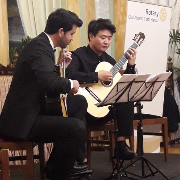 Extraordinario V Concierto benéfico a favor del proyecto Guitarras en la escuela